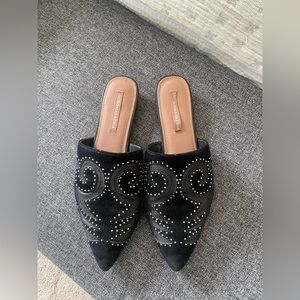 BCBG MAXAZRIA Studded Black Flats | 7.5